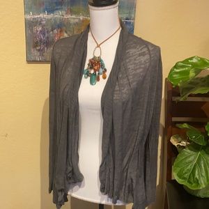 3/$20 Tart draped collar  open cardigan preowned